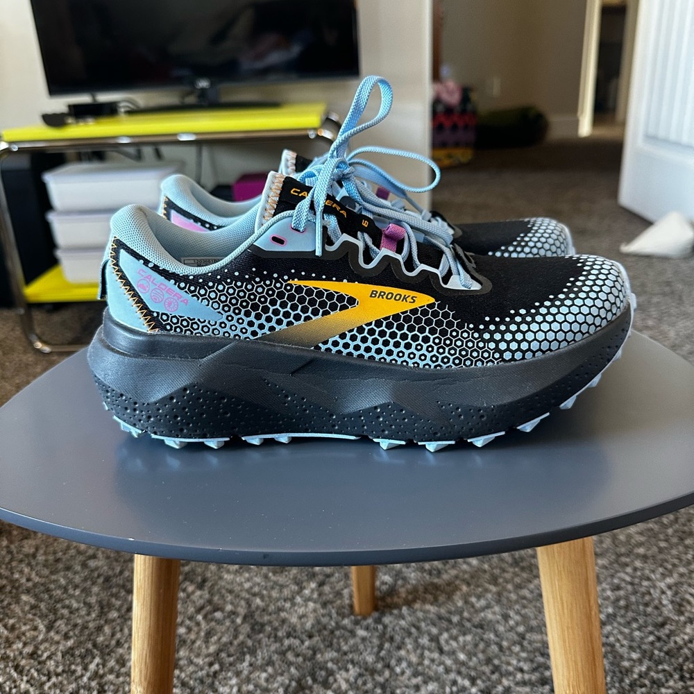 Brand New Brooks Caldera 6 Trail Shoe
